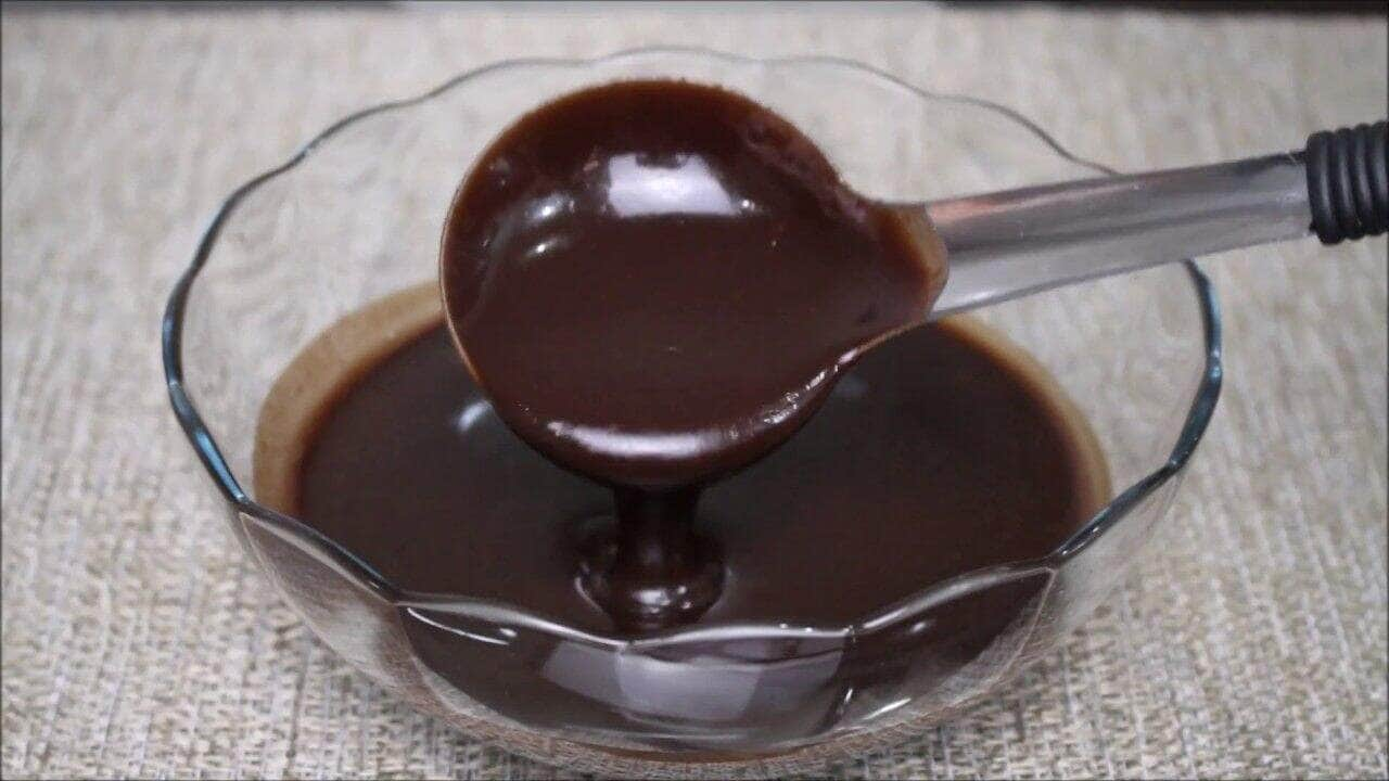 como fazer calda de chocolate com nescau