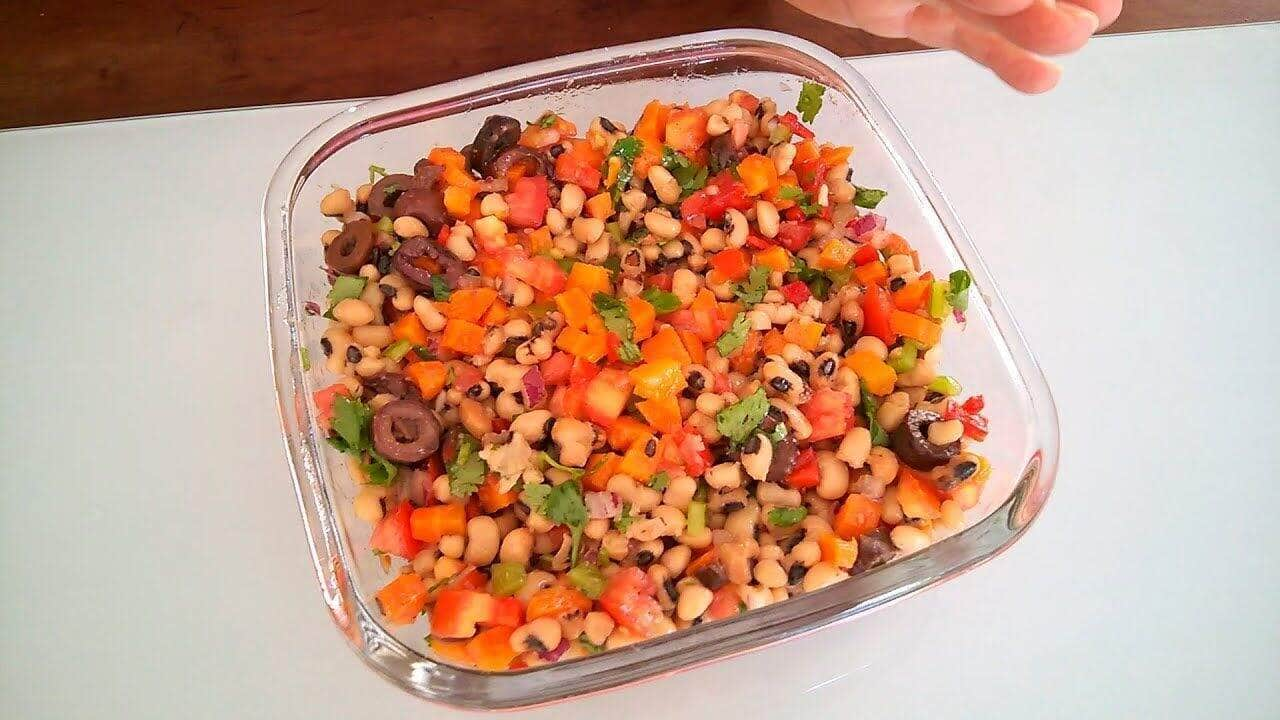 salada de feijão fradinho