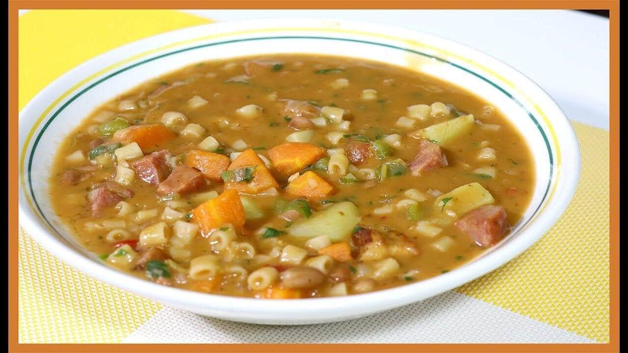 sopa de feijão