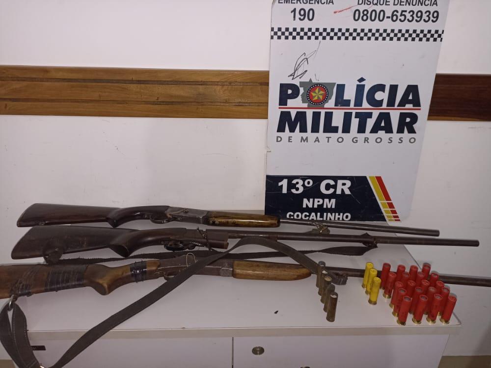 policia militar prende tres suspeitos por porte irregular de arma de fogo em zona rural