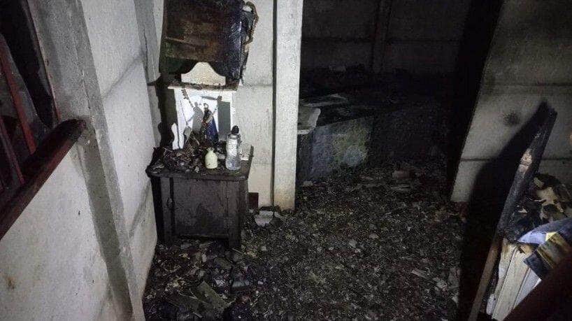 Casa pega fogo e imagem de Nossa Senhora e terço ficam intactos 82 Casa pega fogo e imagem de Nossa Senhora e terço ficam intactos