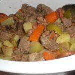 carne ensopada com legumes