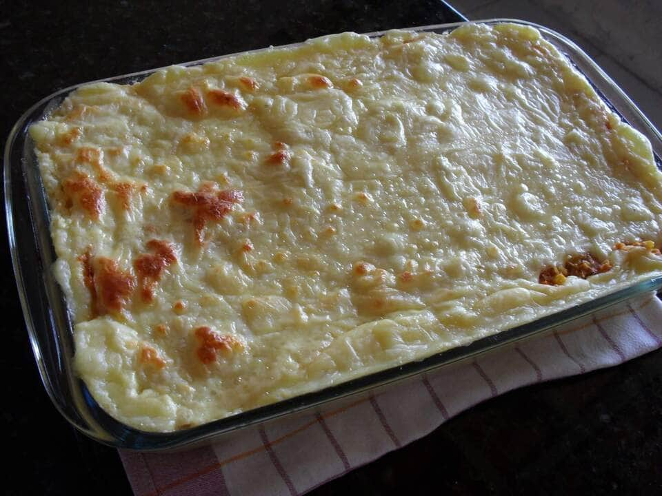 escondidinho de carne moída