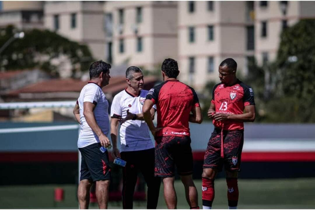 Atlético Goianiense x Red Bull Bragantino; onde assistir e as escalações do jogo de sábado (6) pelo Brasileirão. Foto: Facebook Atlético-GO