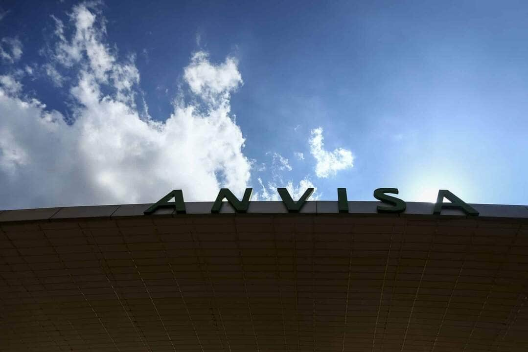 anvisa alerta sobre golpistas que usam nome da agencia scaled