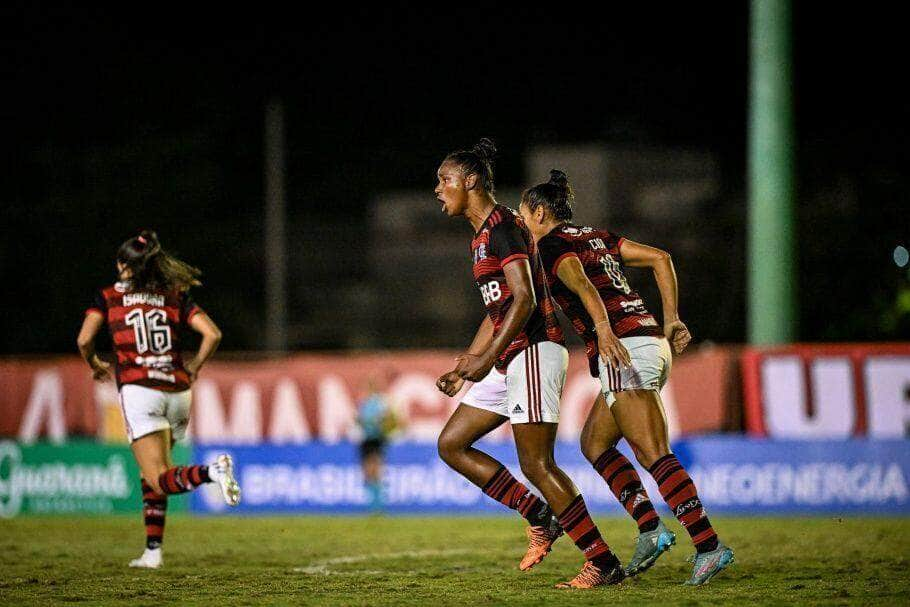 apesar de derrota daiane acredita em virada do flamengo a gente vai lutar ate o final