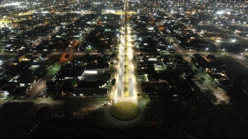 gestao municipal inicia troca de lampadas convencionais por luminarias de led em vias publicas