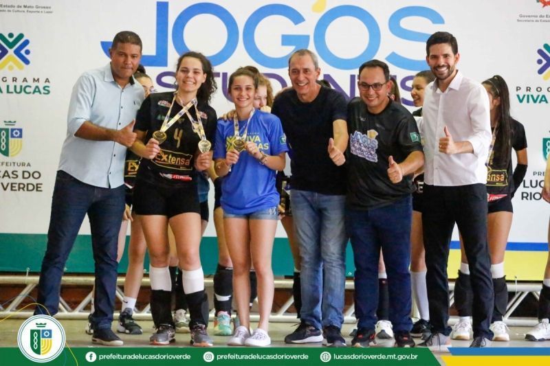 organizacao dos jogos estudantis e elogiada pelo prefeito miguel vaz durante entrega de medalhas