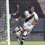 vasco marca no fim vence o palmeiras e sai na frente nas quartas de final do brasileirao sub 20