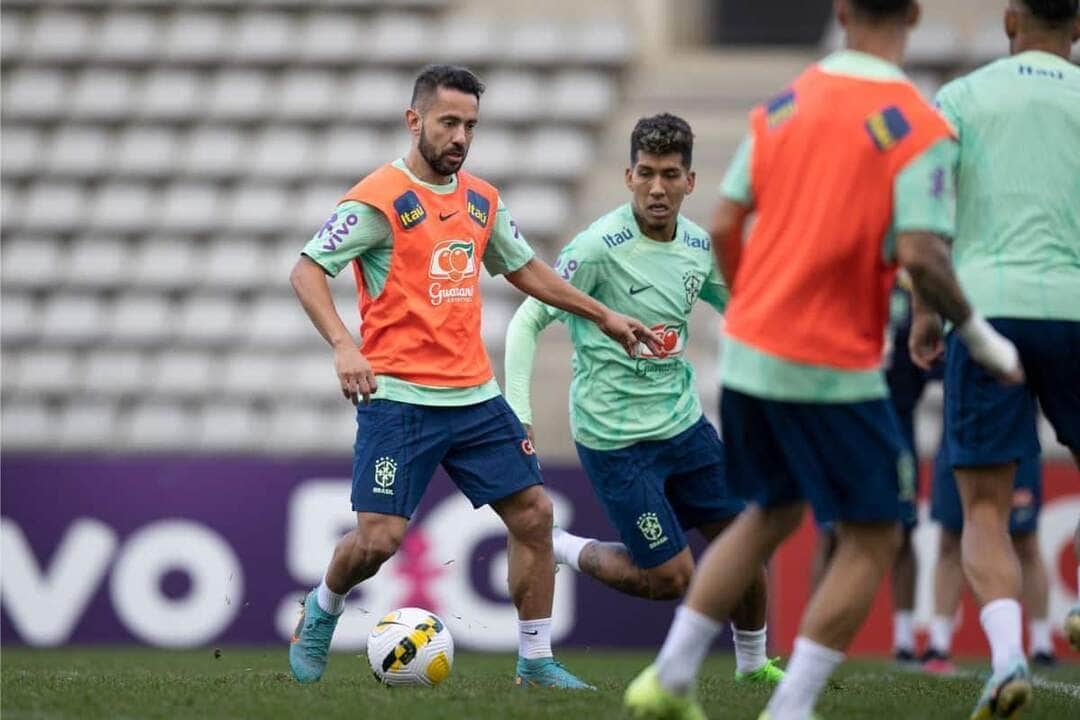Seleção Brasileira encara a Tunísia no último amistoso antes da Copa, nesta terça (27); veja escalações e onde assistir. Foto: Lucas Figueiredo/CBF