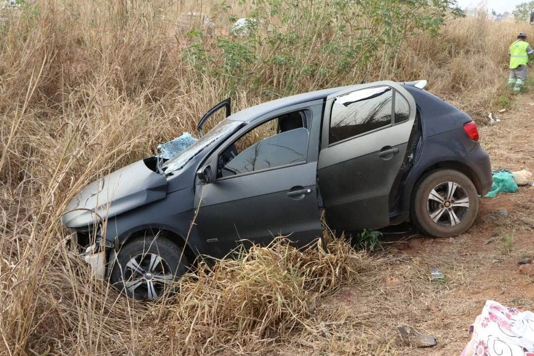 Acidente entre carro e caminhão é registrado na BR-163