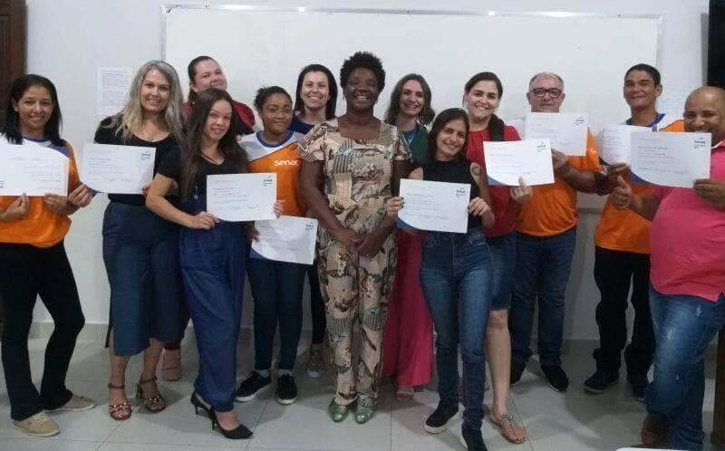 alunos concluem curso gratuito de oratoria em lucas do rio verde