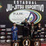 atletas de sorriso participaram do campeonato de jiu jitsu