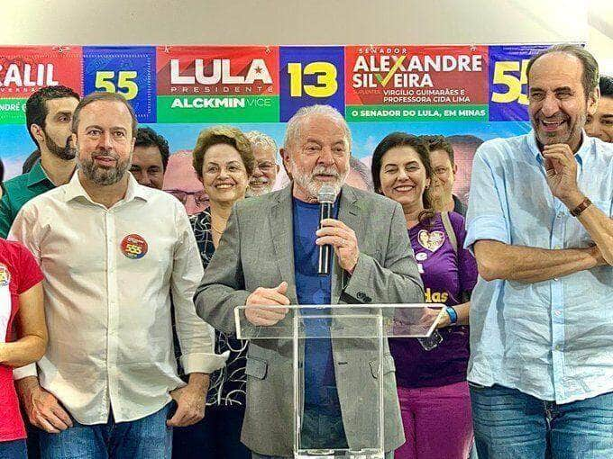 lula diz que brasil precisa voltar a ser um pais industrializado