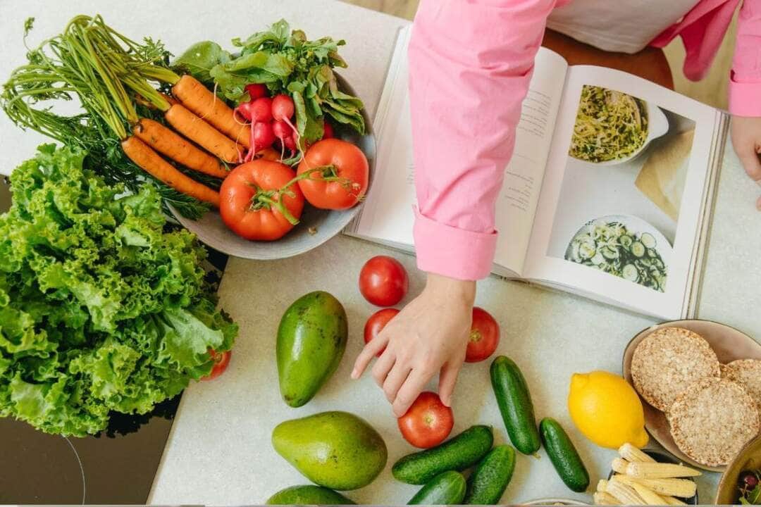 Dia do nutricionista: por que a importância desse dia e o que esse profissional faz? Saiba em minutos 2 nutricionista