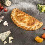 calzone de frango com catupiry