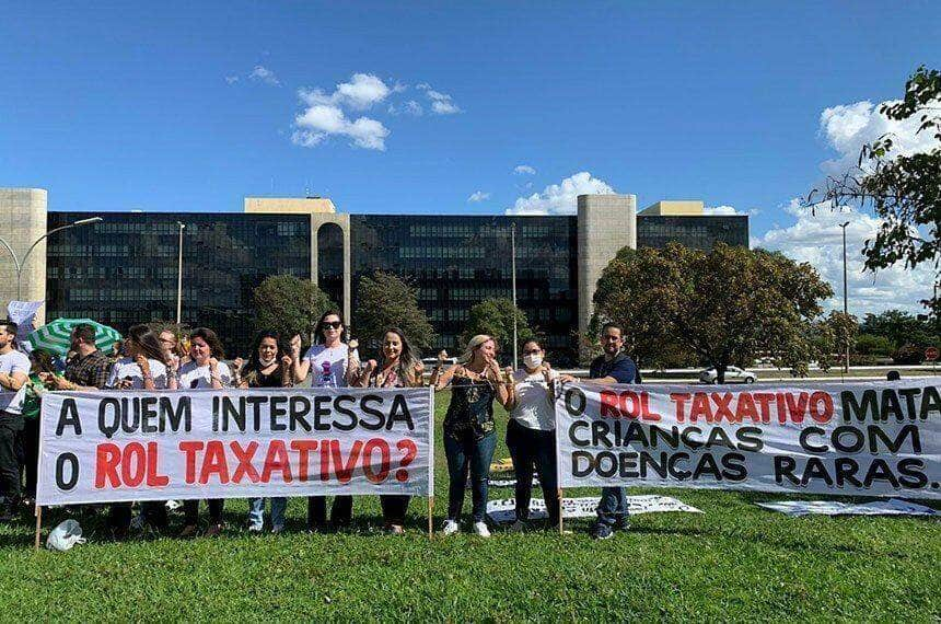 publicada lei que derruba rol taxativo para cobertura de planos de saude