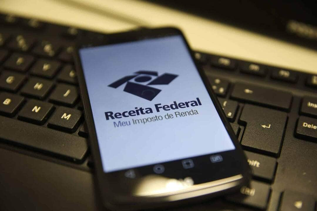 receita libera amanha consulta a restituicao do imposto de renda scaled