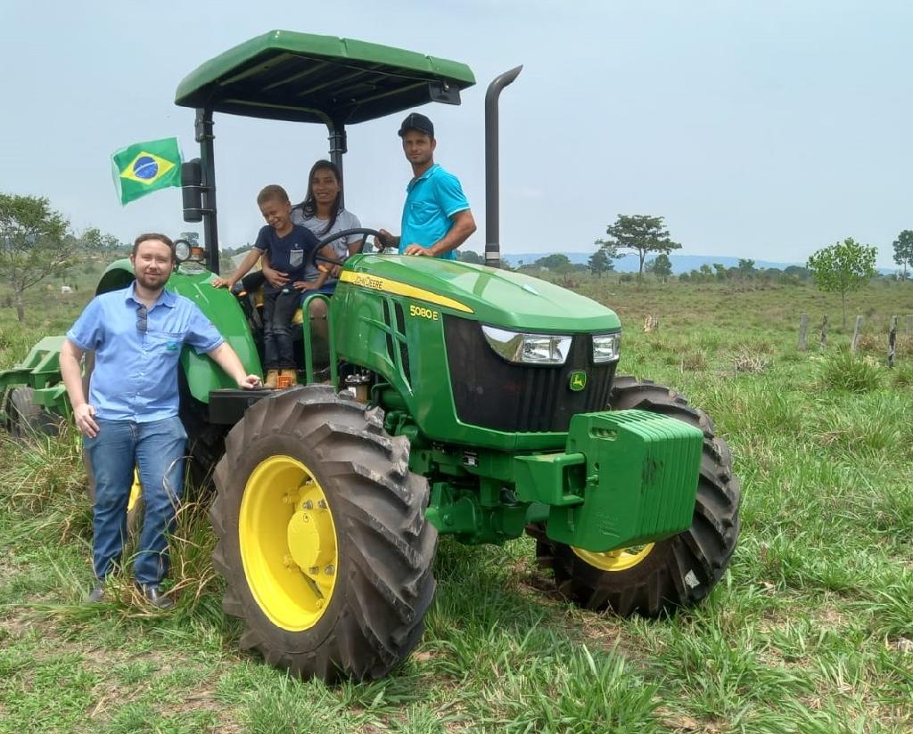 acesso ao credito rural auxilia produtores na compra de maquina agricola e matrizes reprodutoras