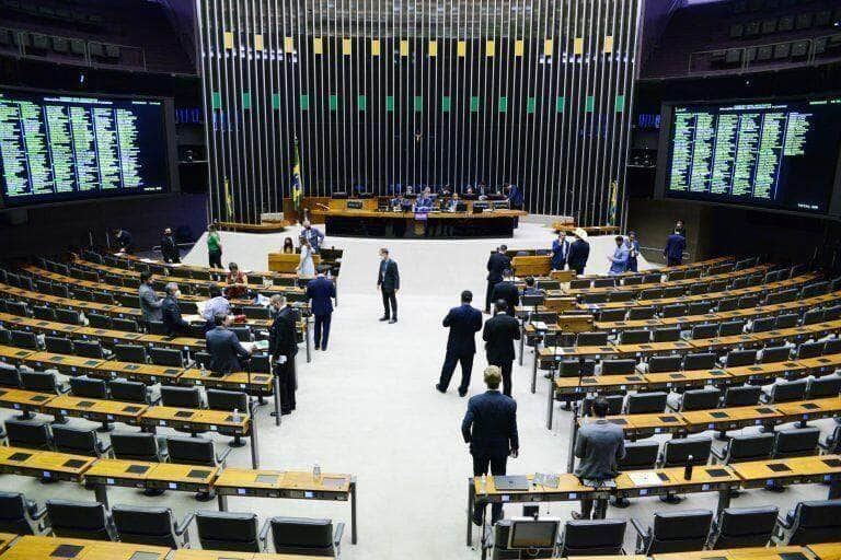 camara pode votar hoje medidas provisorias e urgencia para propostas sobre pesquisa eleitoral