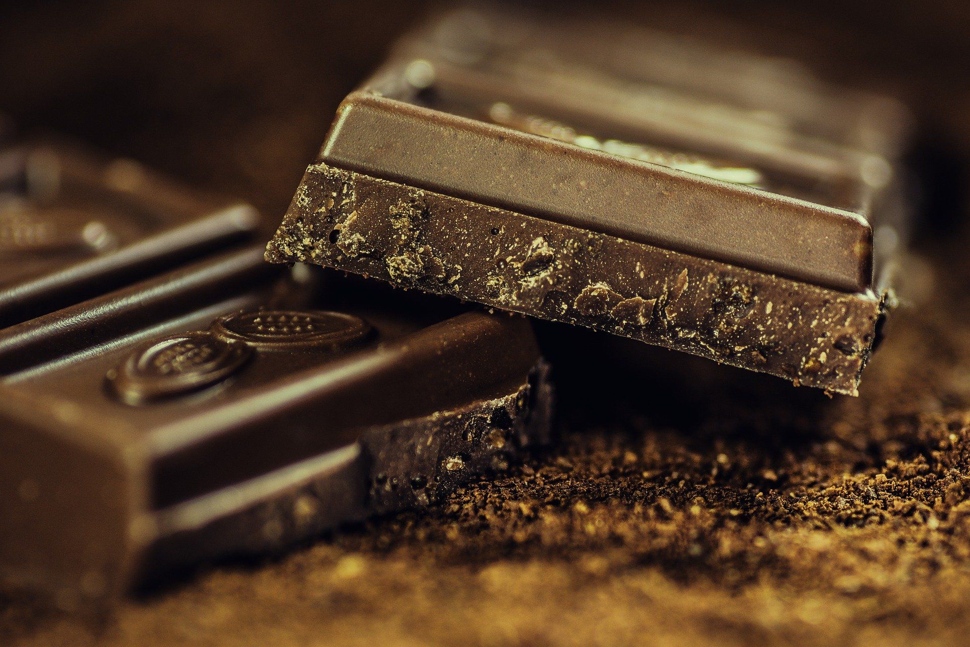Vontade de comer chocolate todos os dias pode ser sinal de doença