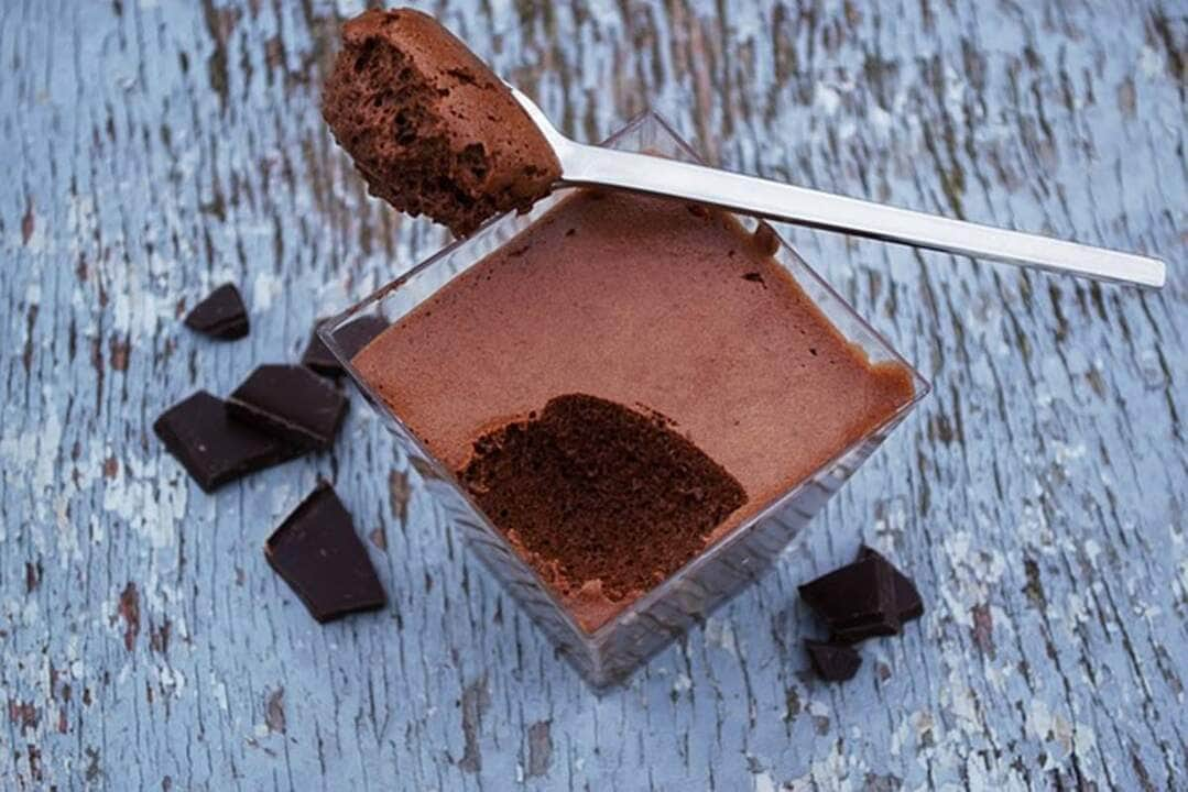 como fazer mousse de chocolate