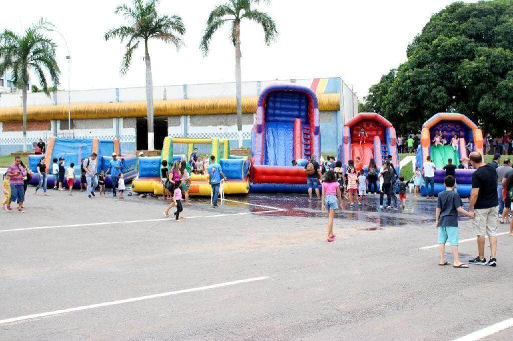 comando geral da pm realiza festa para mais de 650 criancas em cuiaba