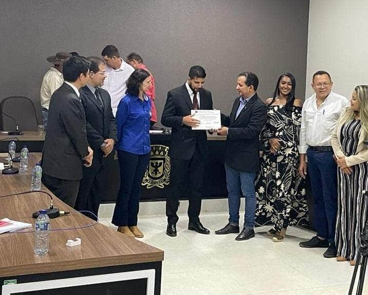 delegado de aripuana e homenageado com titulo de cidadao