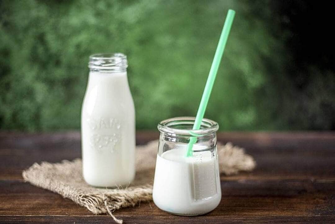 como fazer iogurte natural