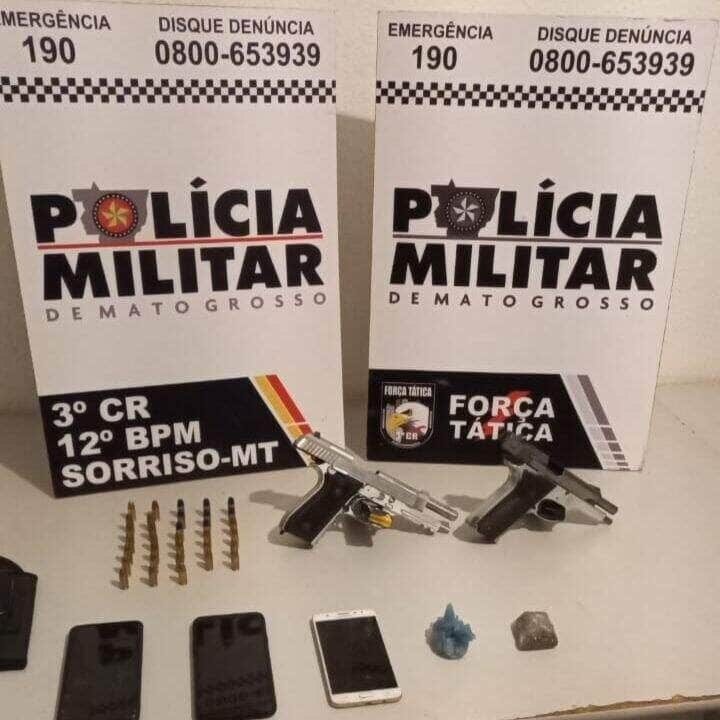 dupla e presa pela pm com armas de fogo e municoes em sorriso