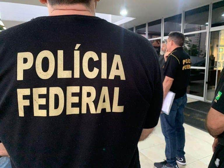 operacao da pf combate trafico de drogas no porto de santos