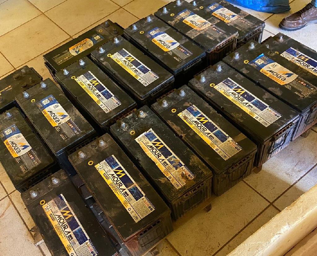 policia civil recupera 23 baterias de caminhao furtadas em mirassol d’oeste