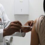 tecnicos pedem vacinas para impedir que variantes sofram mutacoes