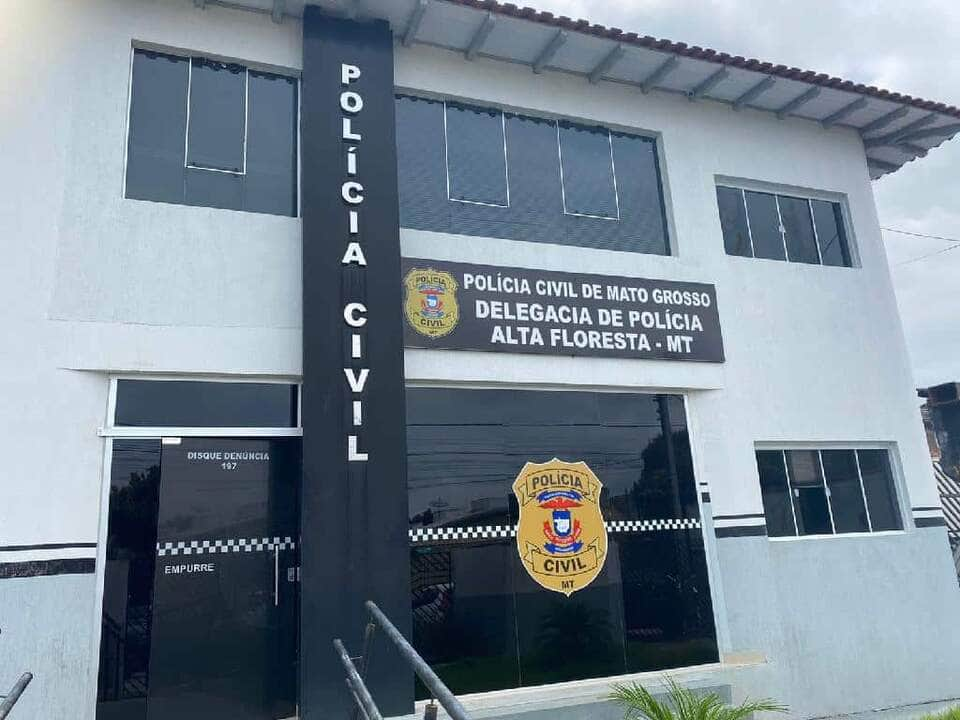 autor de roubo a estudante e apreendido em flagrante pela policia civil