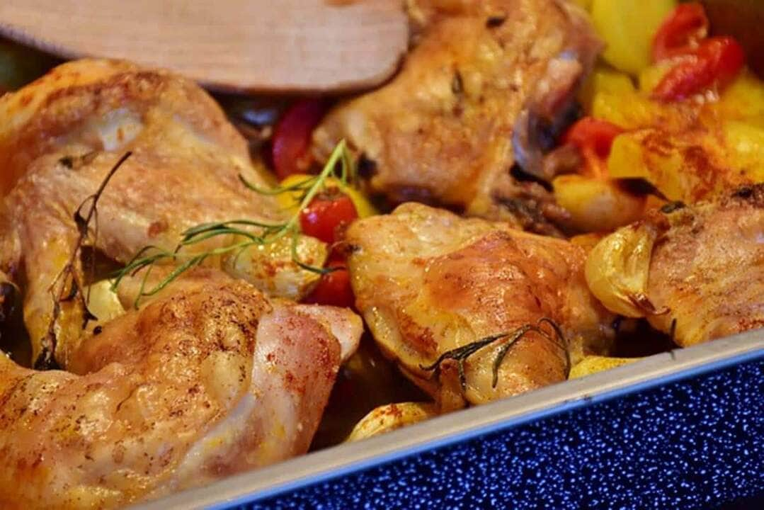 como fazer frango no forno com batata