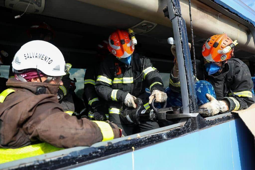 corpo de bombeiros de mato grosso realiza curso inedito de salvamento veicular pesado