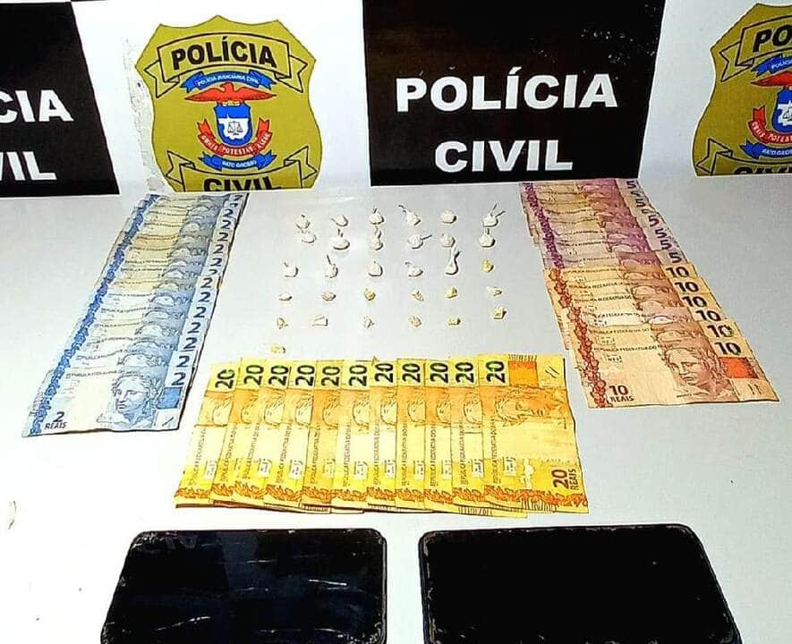 ex mulher de traficante e presa com mais de 30 porcoes de crack em confresa