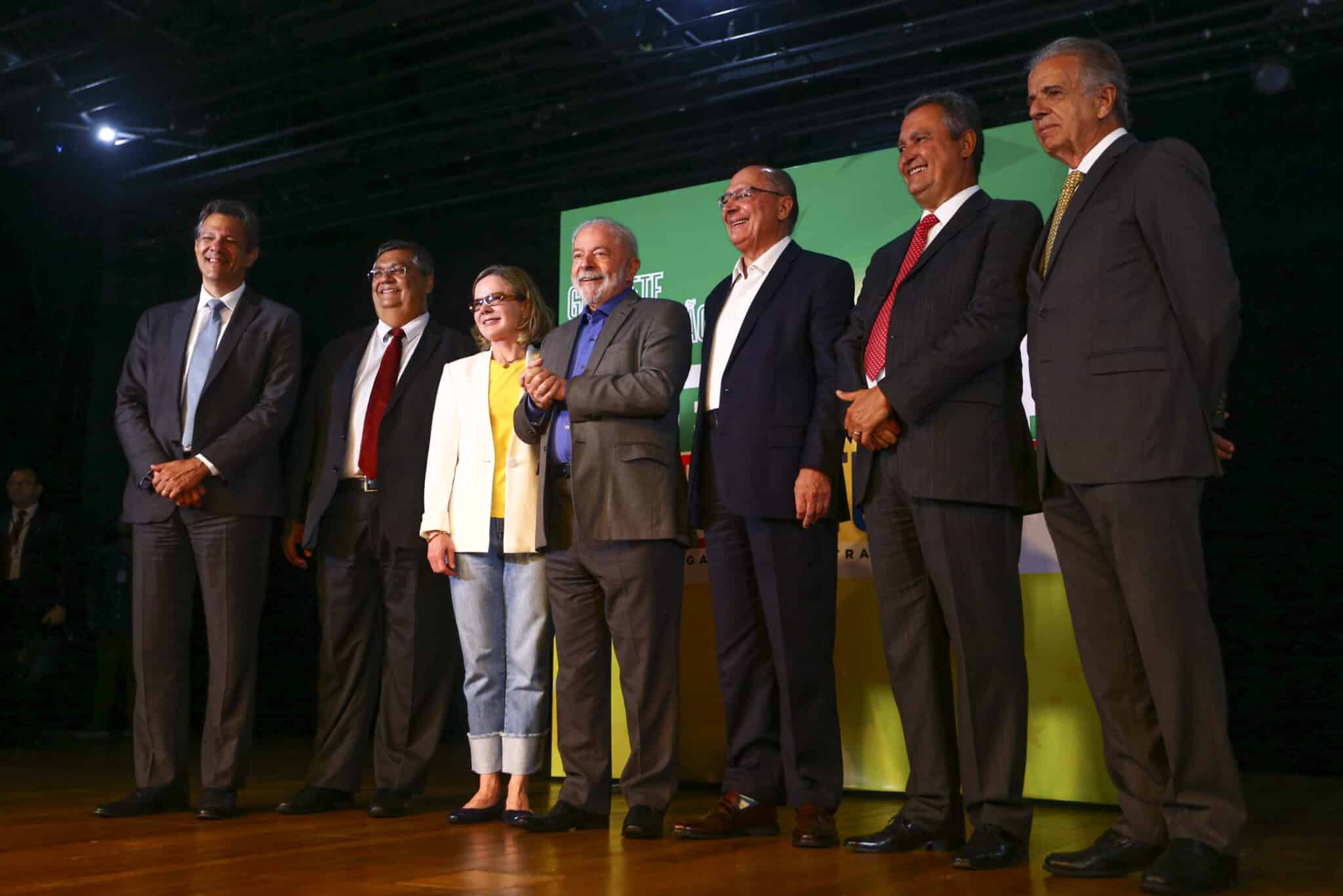 lula anuncia cinco ministros do futuro governo scaled