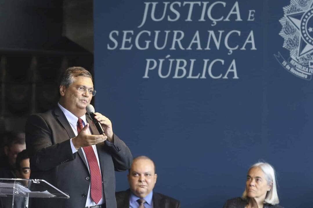 flavio dino diz que sua gestao sera marcada pela defesa da democracia scaled