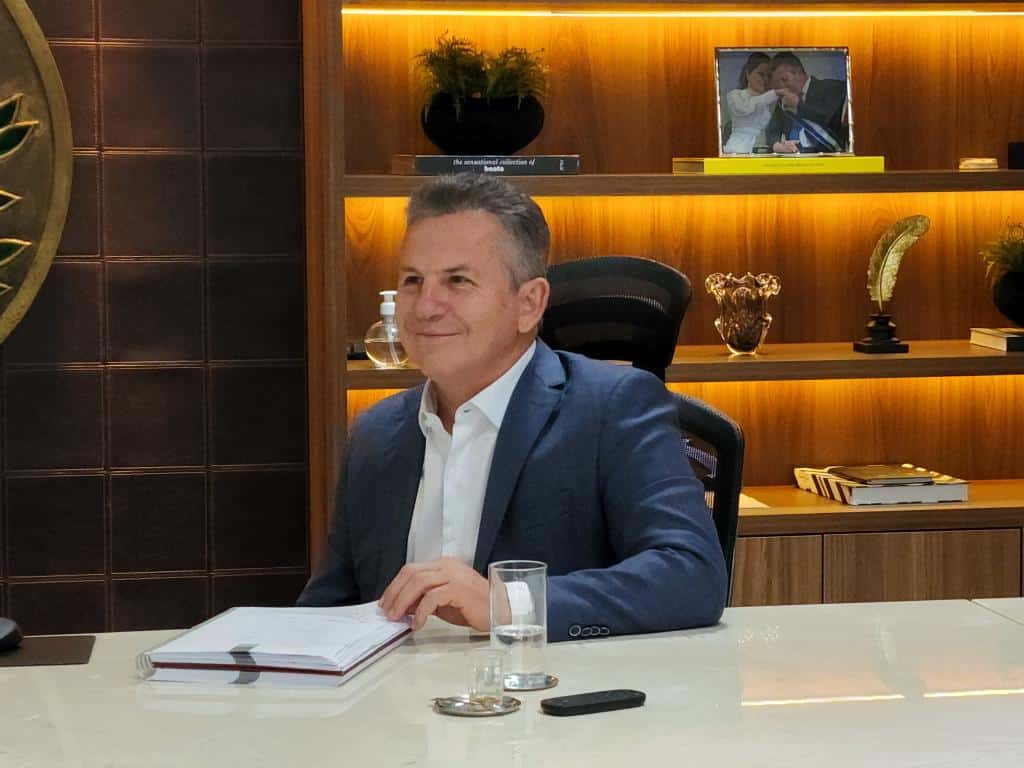 mauro mendes toma posse como presidente do consorcio brasil central