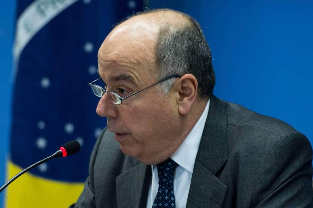 novo chanceler reforca compromisso de restaurar diplomacia brasileira