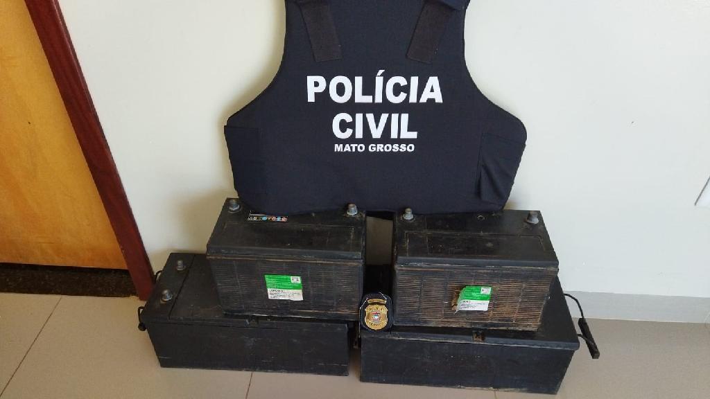 policia civil recupera baterias de esteira furtadas em nova
