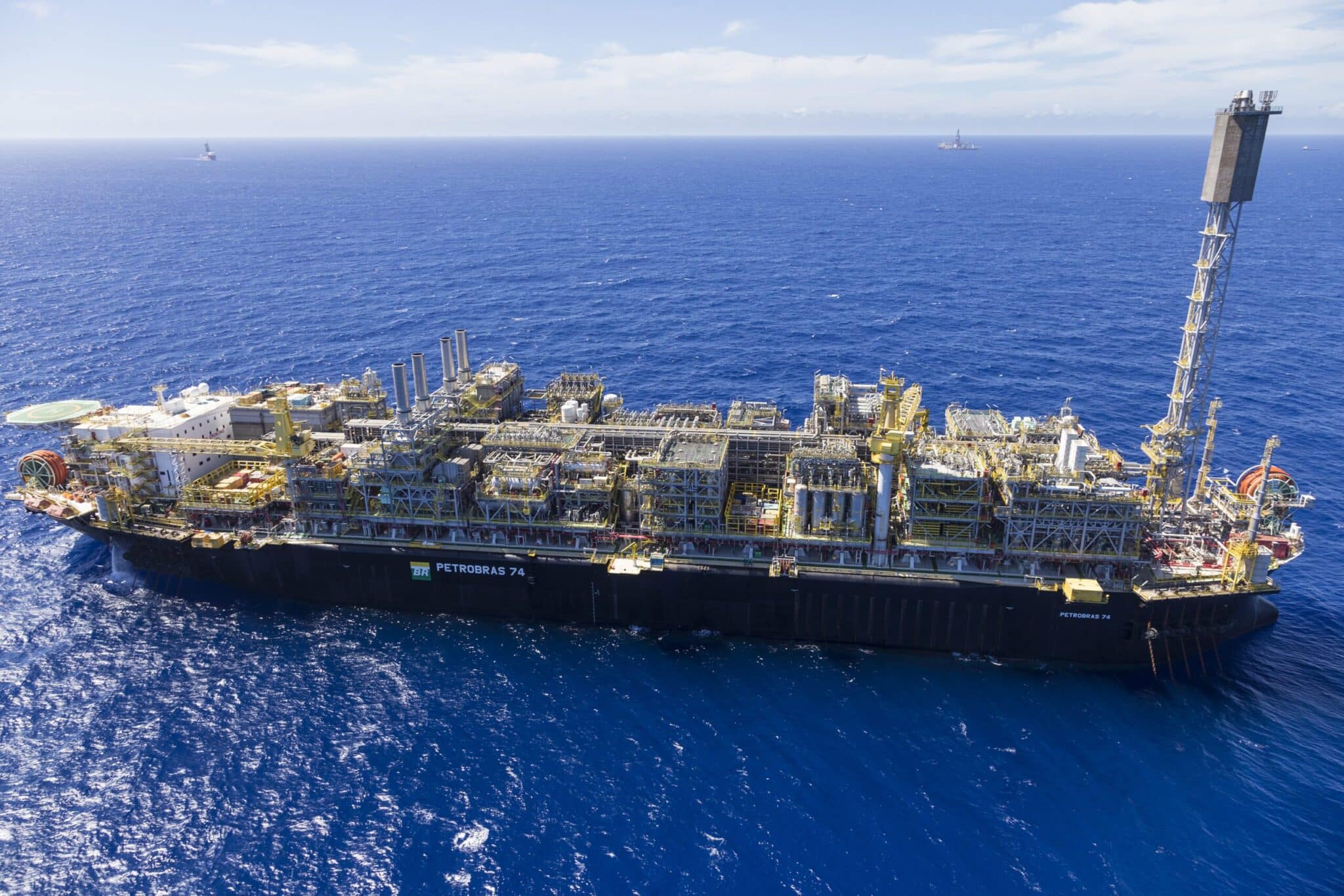 producao de petroleo e gas atinge 3 978 milhoes de barris em novembro scaled
