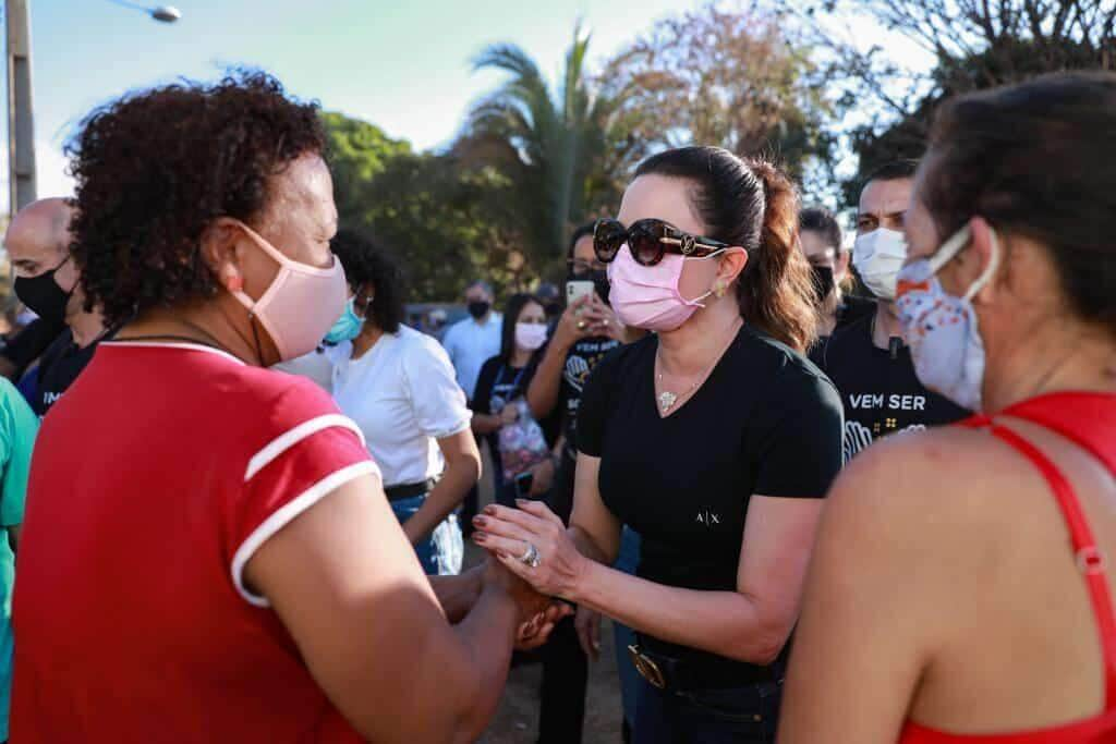 projeto da primeira dama ser familia e aprovado pela assembleia legislativa