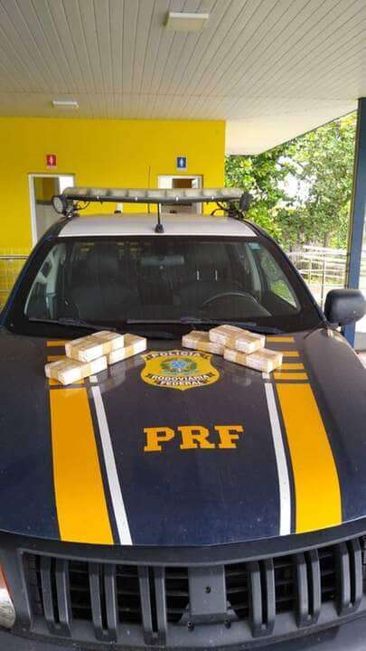 PRF prende mulher transportando cocaína em rodovia de MT