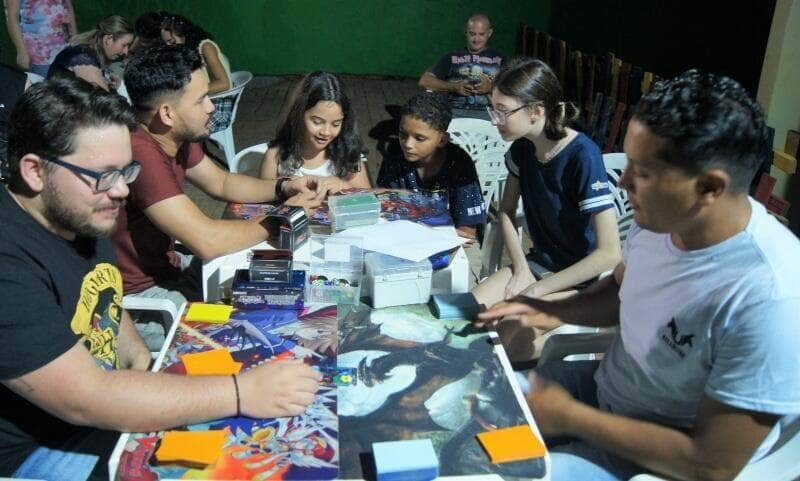 biblioteca municipal monteiro lobato recebe primeira edicao da noite de jogos