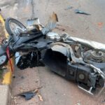 Motoneta fica destruída em acidente de trânsito em Lucas do Rio Verde
