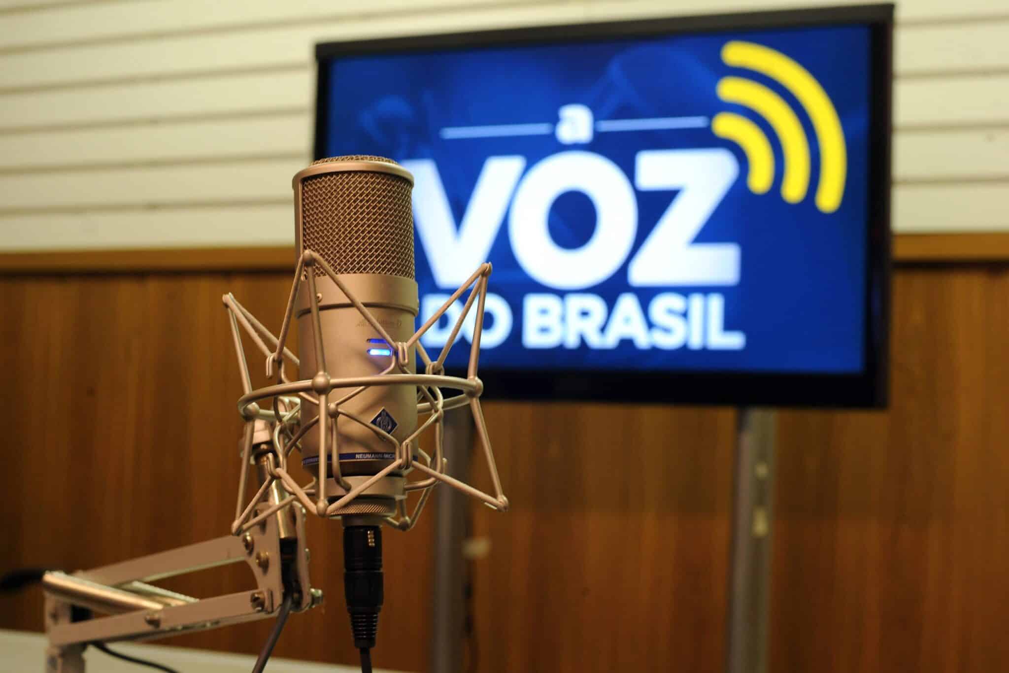definido calendario de flexibilizacao de transmissao d´a voz do brasil scaled