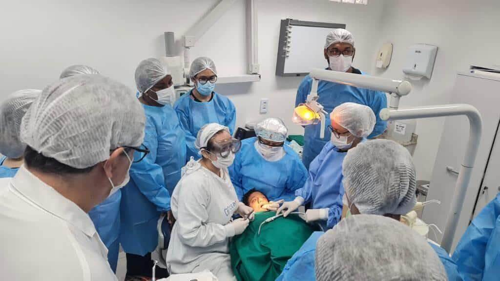 dentistas destacam importancia de curso oferecido pelo governo de mt para atender pessoas com deficiencia