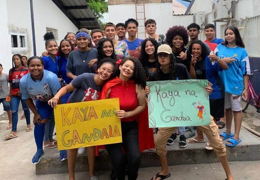 desfile de blocos encerra projeto sobre o carnaval na escola estadual goncalo botelho